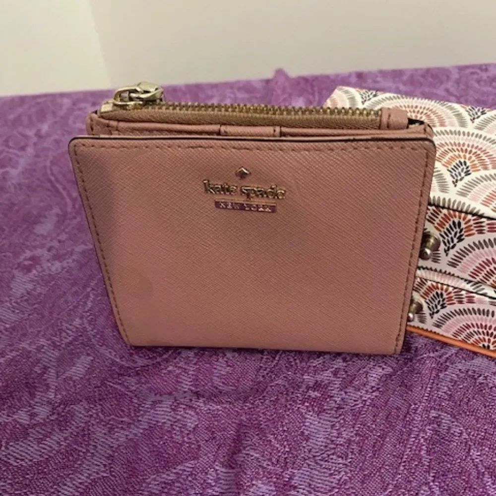 Kate Spade Dusty Rose Adalyn Bifold wallet
